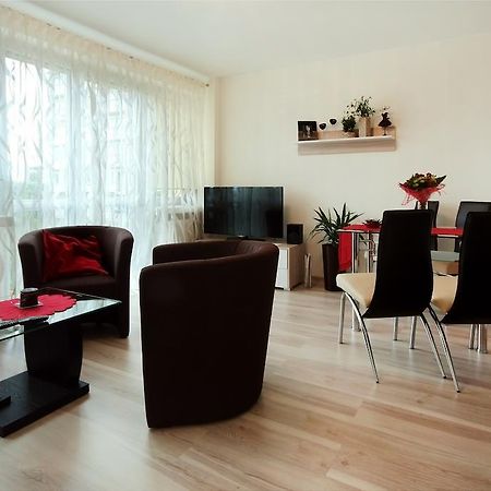 Jtb Apartament Odziezowa Διαμέρισμα Στσέτσιν Εξωτερικό φωτογραφία